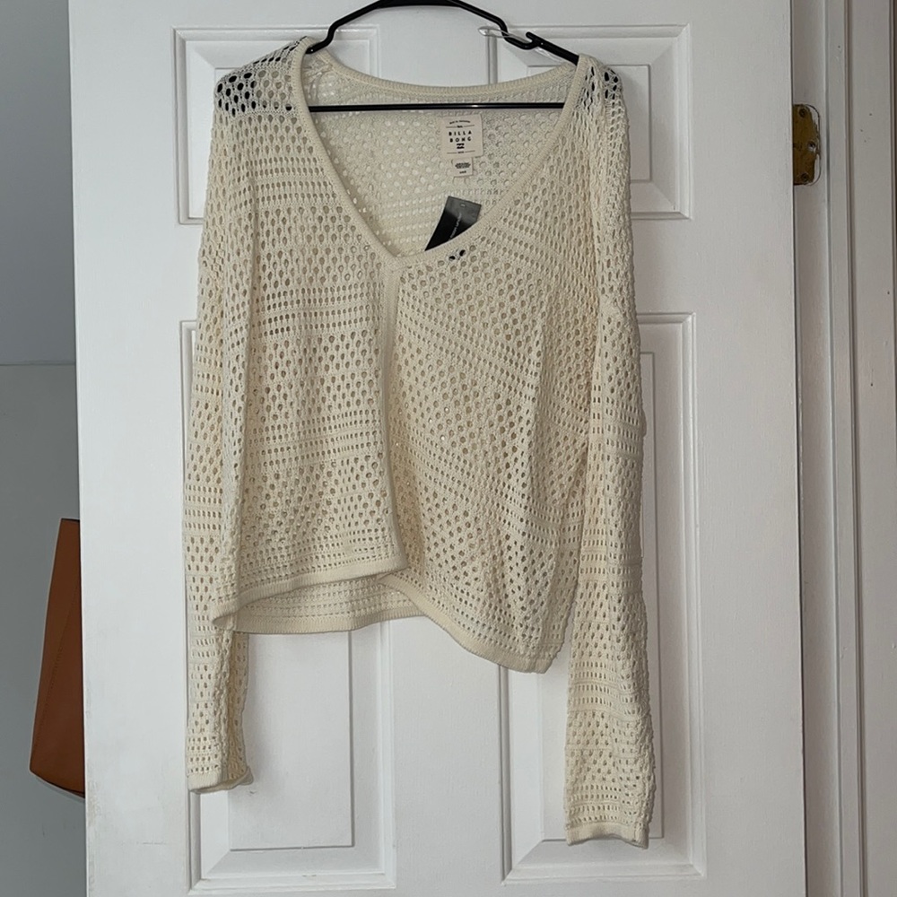 Repost - NWT, cream sweater. Great for fall on the beach!